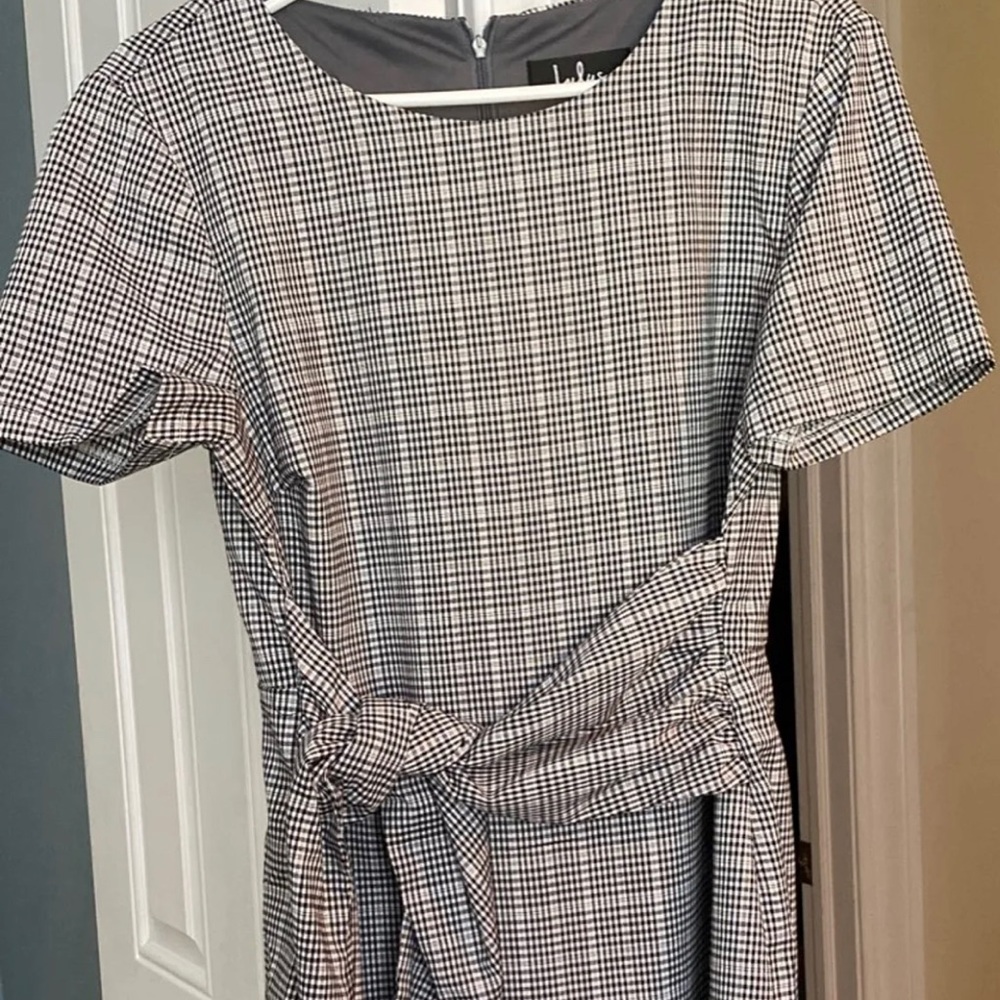 Lulus dress